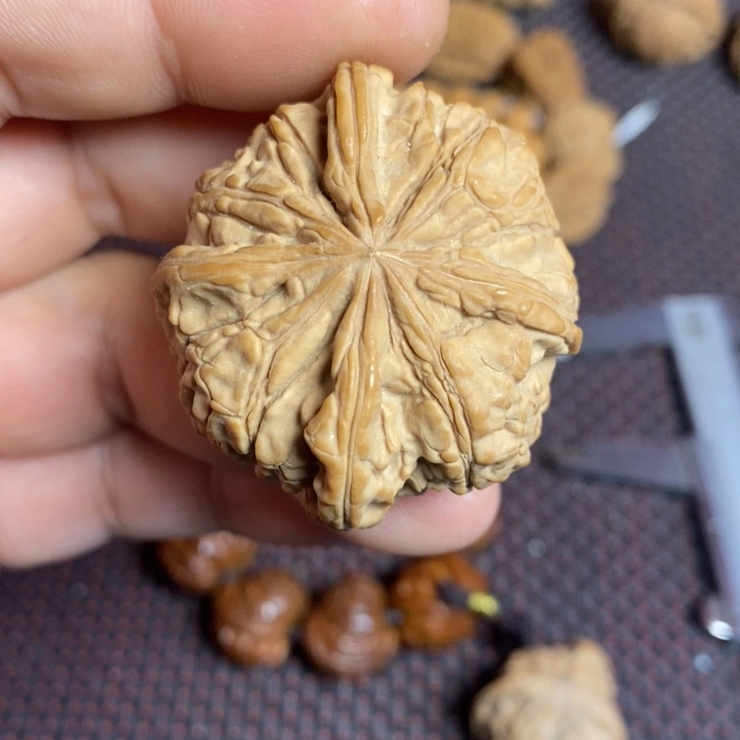 文玩核桃把件睡****整文玩