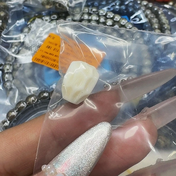 驼骨其他600配饰无相三通对孔10左右尺寸