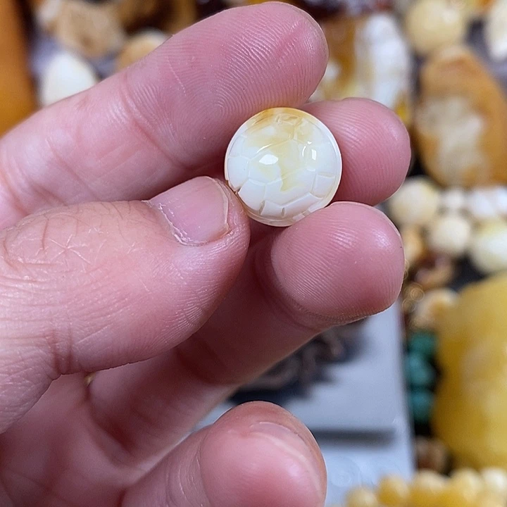 琥珀未镶嵌裸石我