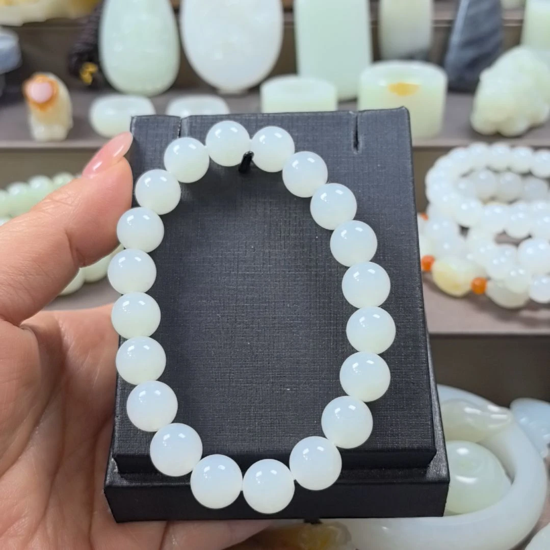 和田玉未镶嵌手串