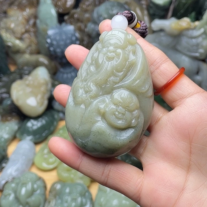 未镶嵌和田玉挂件