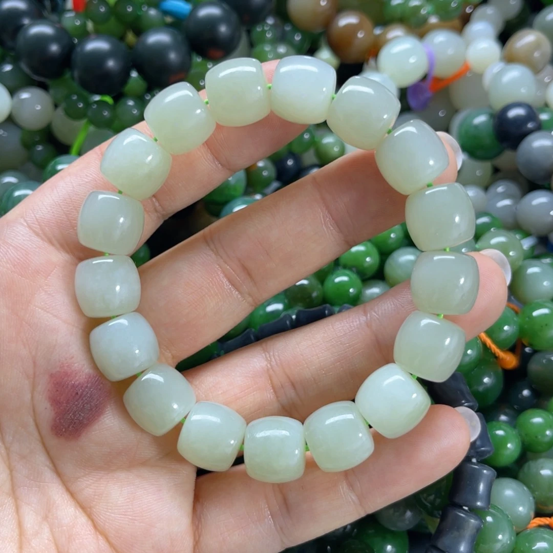 手链未镶嵌和田玉