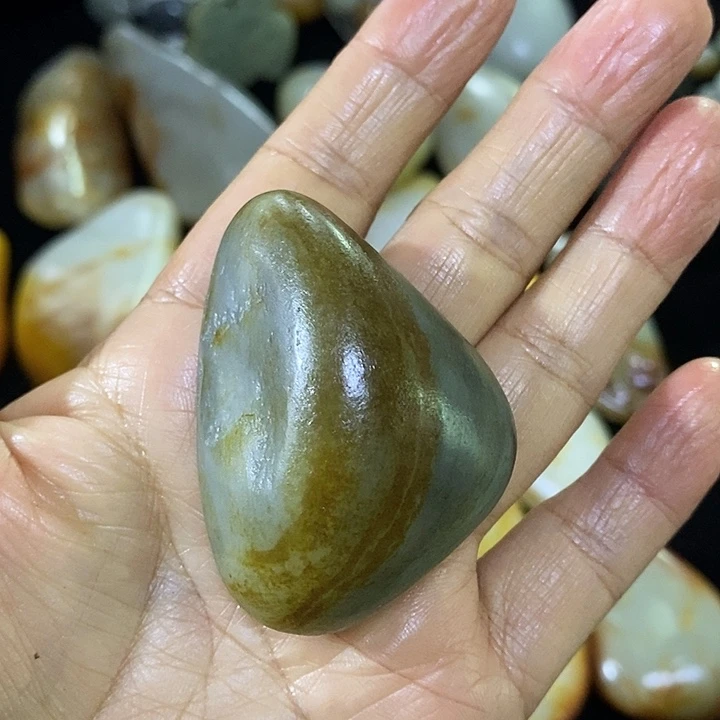 未镶嵌和田玉（糖玉）挂件
