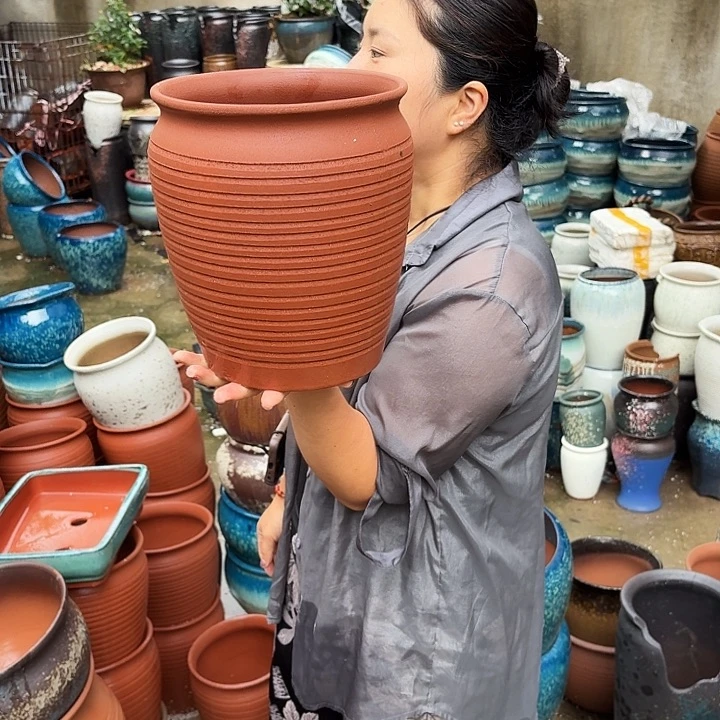 口21高24瑕疵底裂一个盆子。