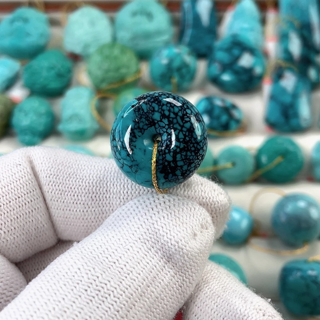 绿松石未镶嵌挂件直径20.2