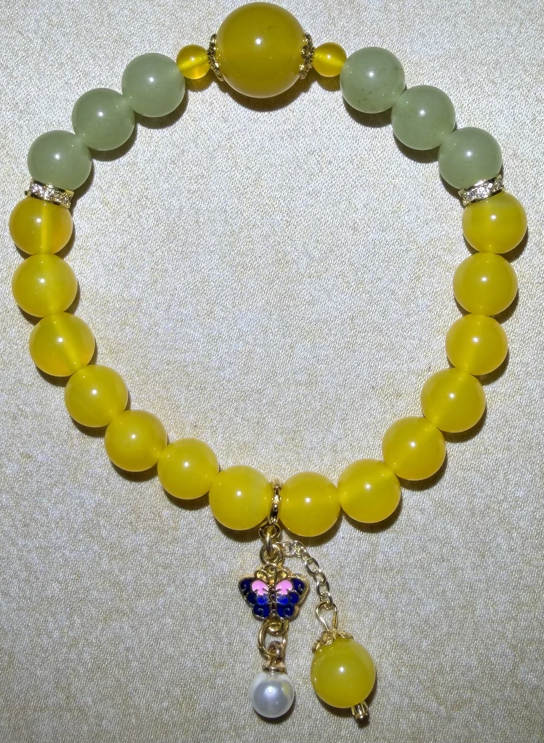 S1033-0.8黄玛瑙花蝴蝶手串