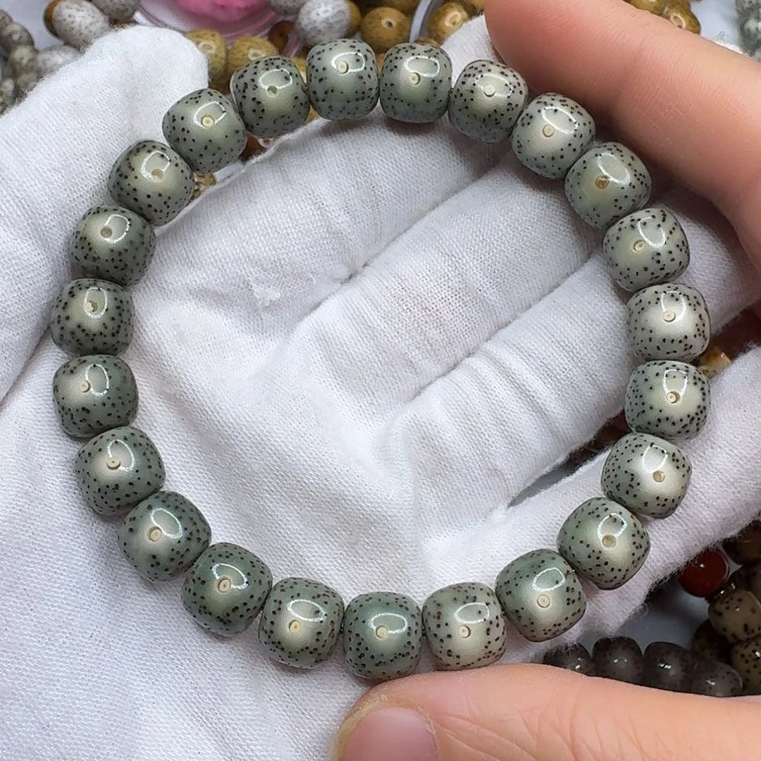 星月菩提手串10老型大牛眼月朗星稀石玉