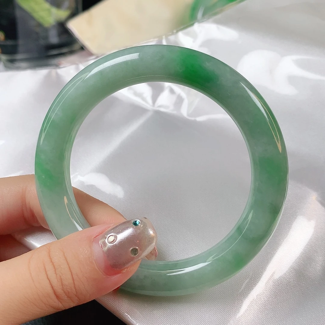 翡翠手镯未镶嵌翡翠手镯1505