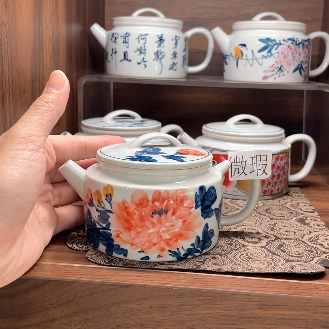釉下手绘茶具微瑕