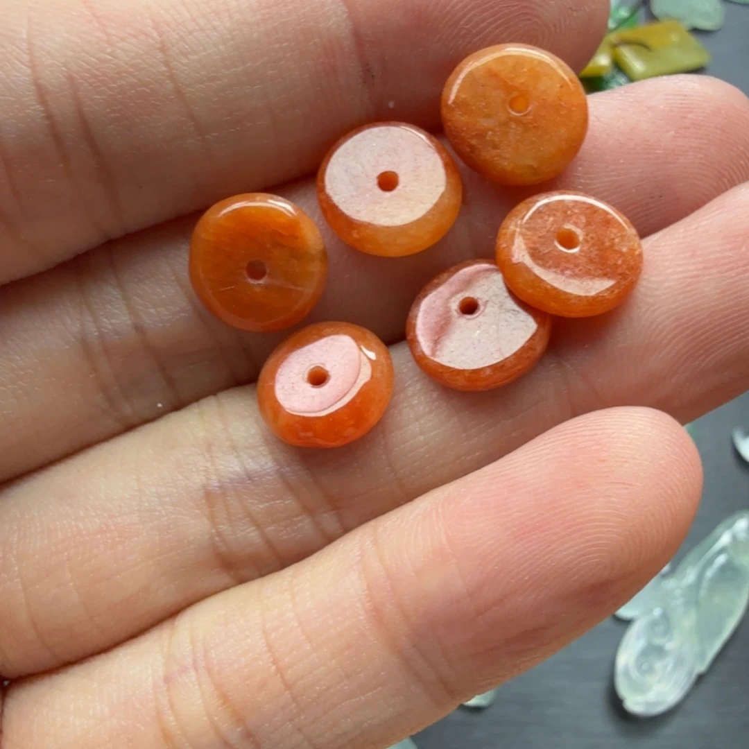 翡翠未镶嵌颈饰001