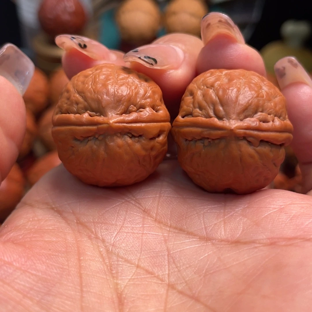 把件文玩核桃红豆