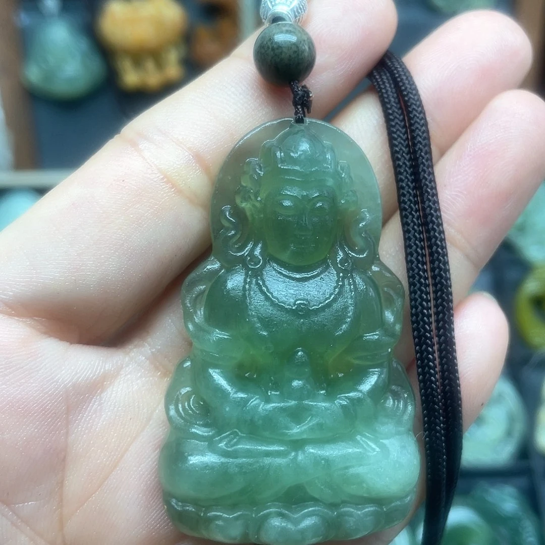 未镶嵌蛇纹石玉颈饰