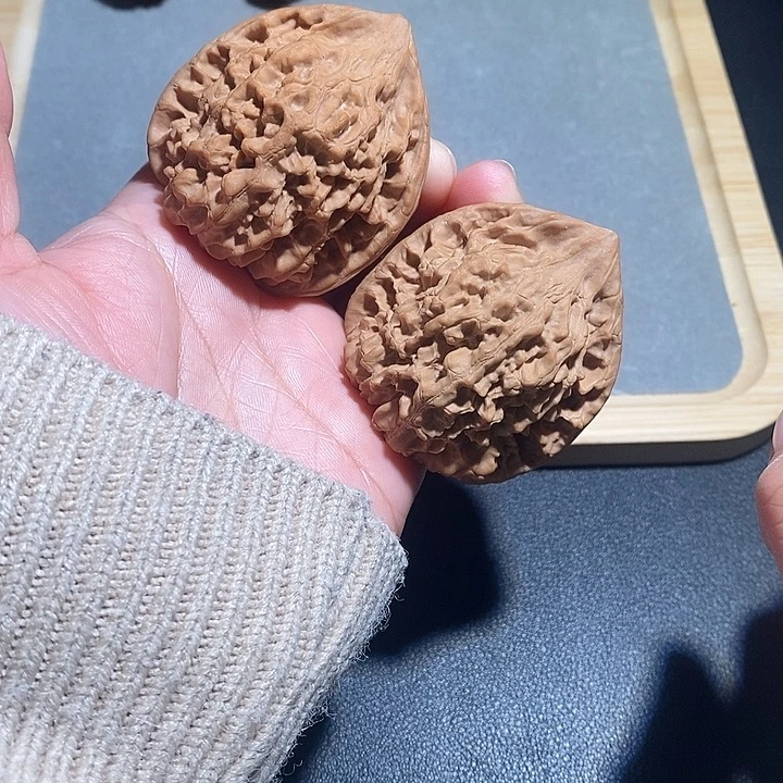 文玩核桃吊坠官帽