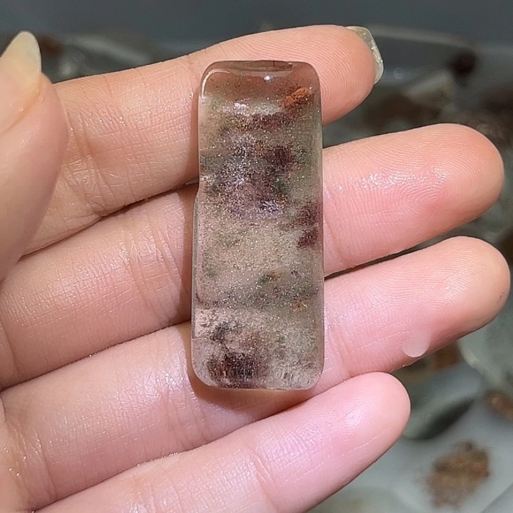 未镶嵌吊坠(赠链)水晶