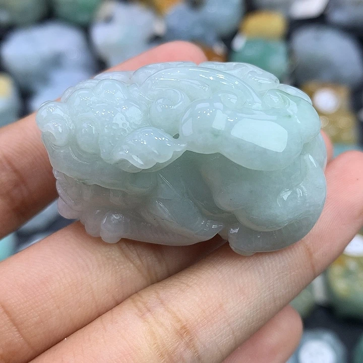翡翠未镶嵌颈饰天然缅甸翡翠
