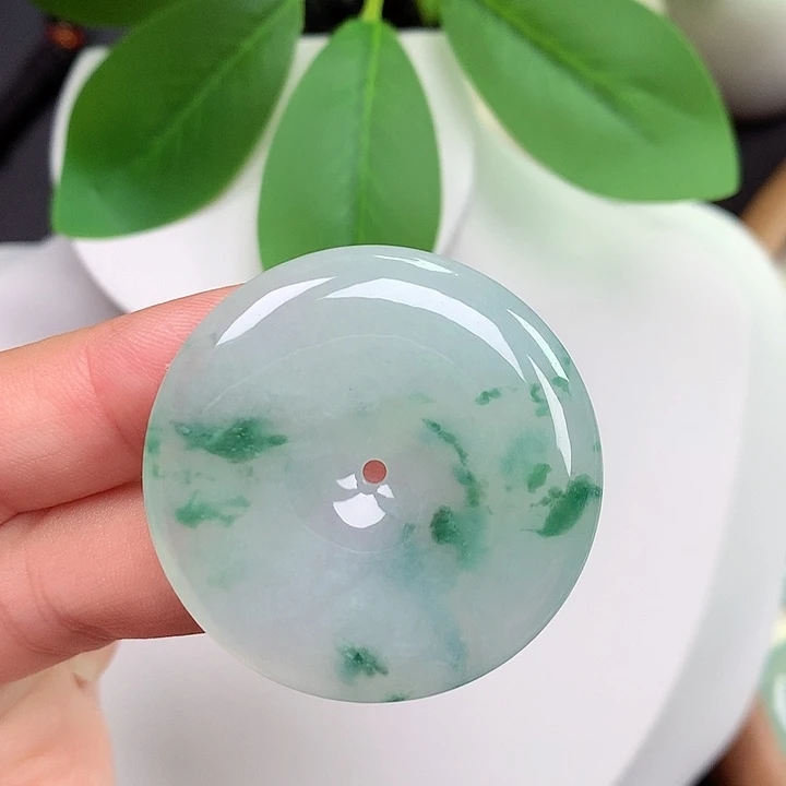 翡翠未镶嵌颈饰平安扣 38.1x6.1mm