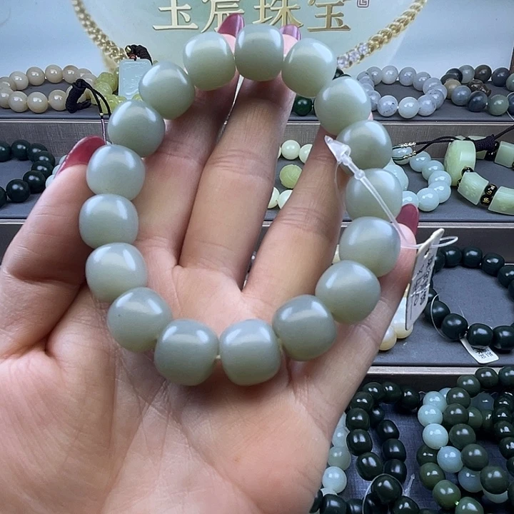 和田玉未镶嵌手链