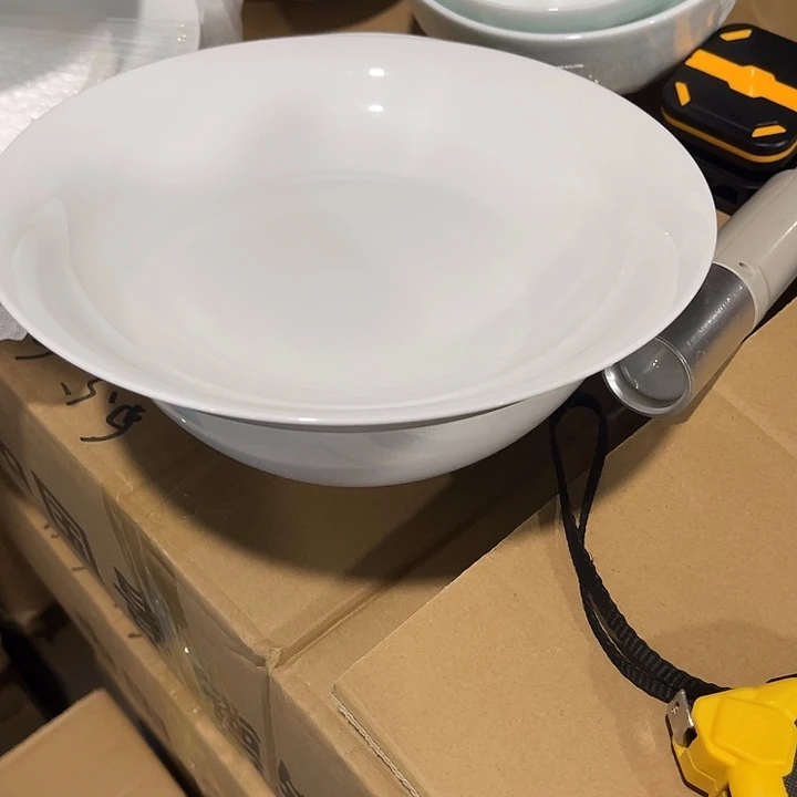 瓷片云白八英寸深盘六个，包邮