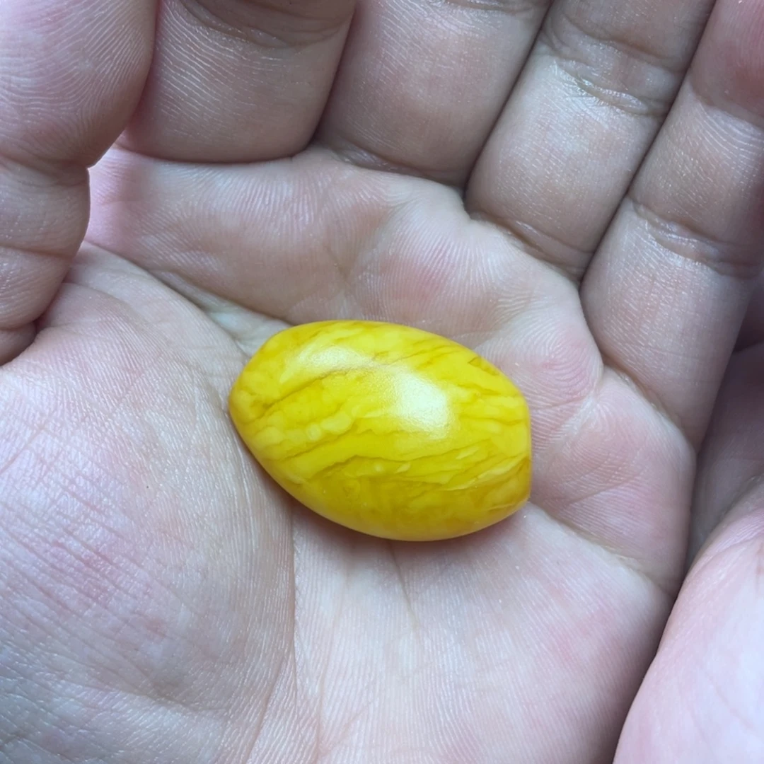 琥珀未镶嵌吊坠(不含链)