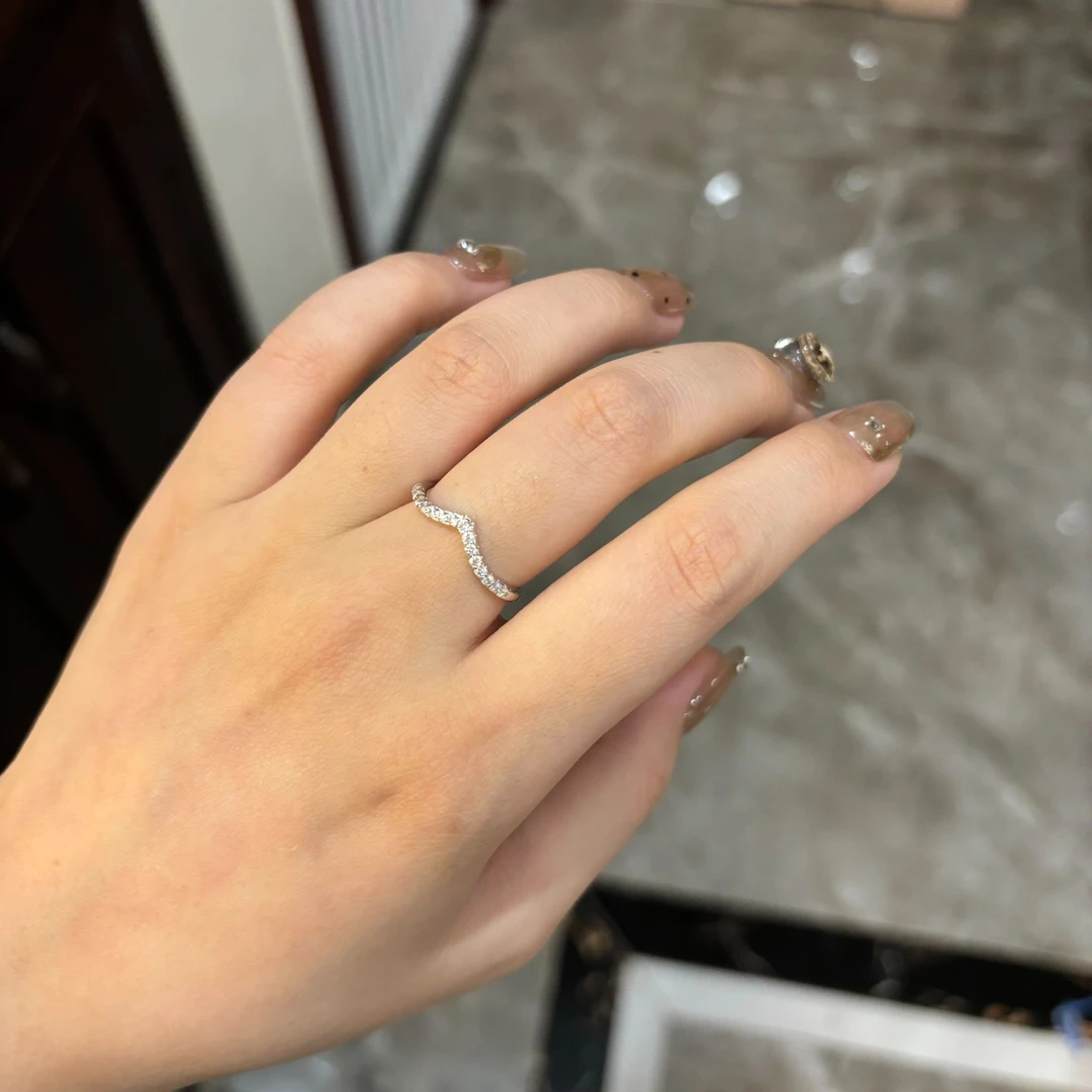 925银合成锆石戒指 超高版 轻奢超闪高级感时尚戒指 XL-0232