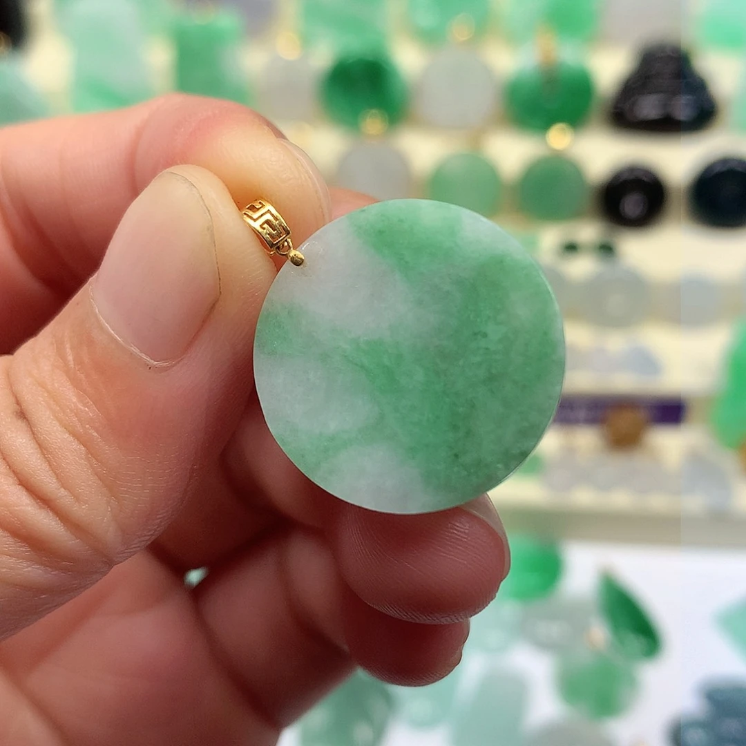 翡翠18K金镶嵌吊坠(不含链)