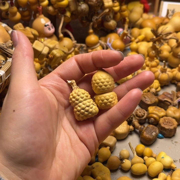 花生菠萝包葫芦葫芦