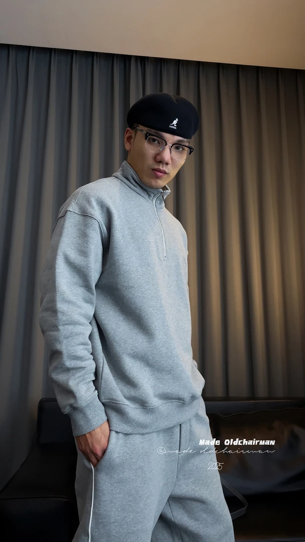 【oldchairman】d小标刺绣半拉链卫衣 DWY0703