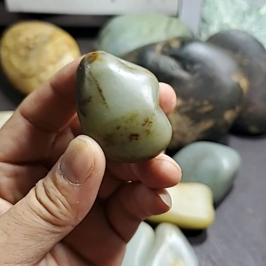 和田玉（糖玉）未镶嵌挂件