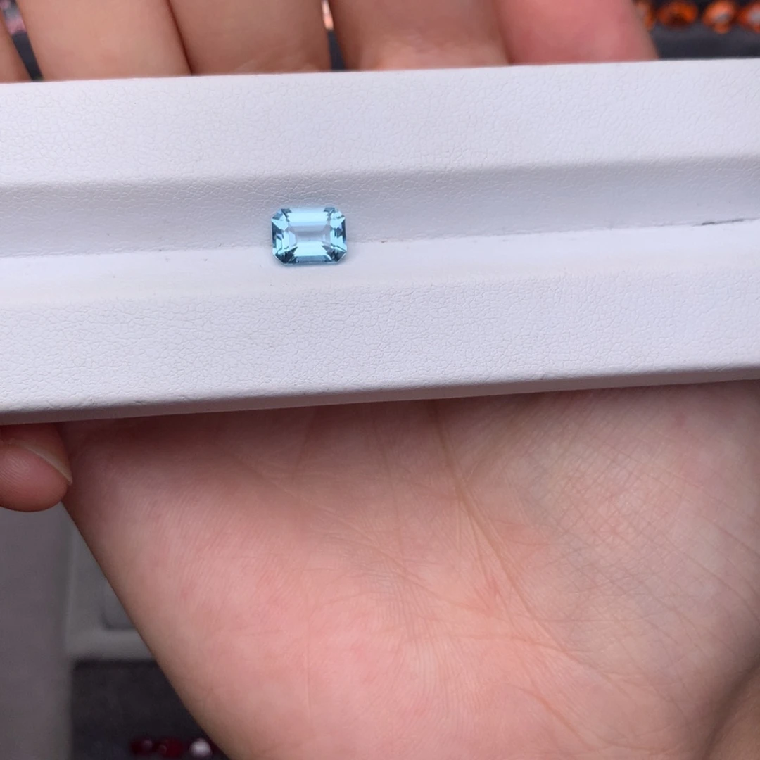 裸石海蓝宝石1.335ct
