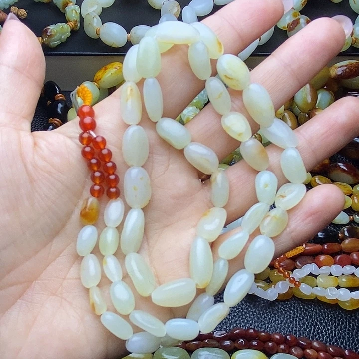 未镶嵌手链和田玉山**家