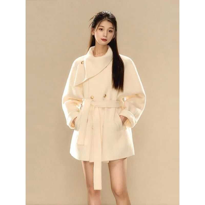 Miu系千金短款毛呢大衣女2025秋冬新款设计感围脖收腰小个子外套