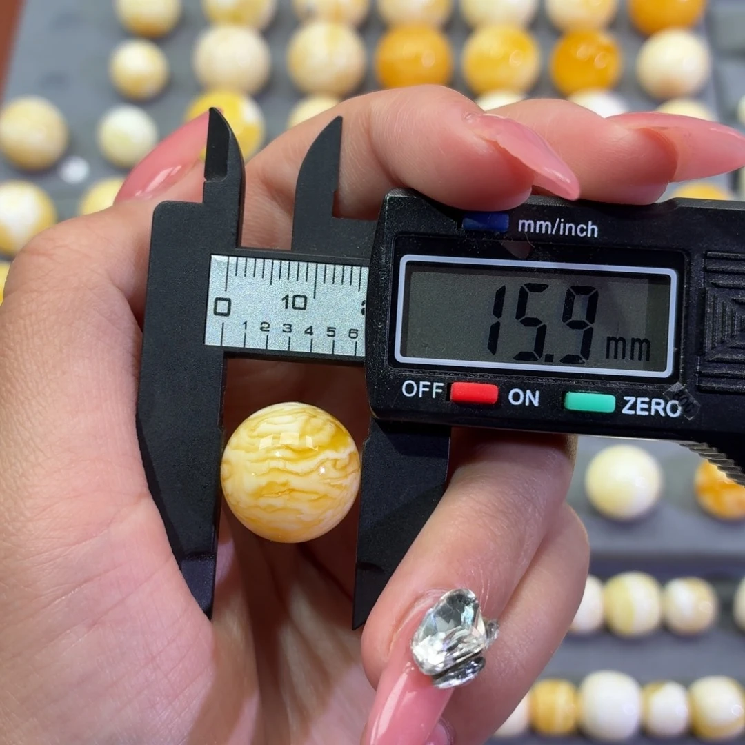 琥珀未镶嵌裸石圆珠