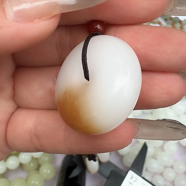 玉精品一口糖平安扣