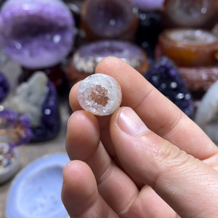 水晶摆件未镶嵌摆件