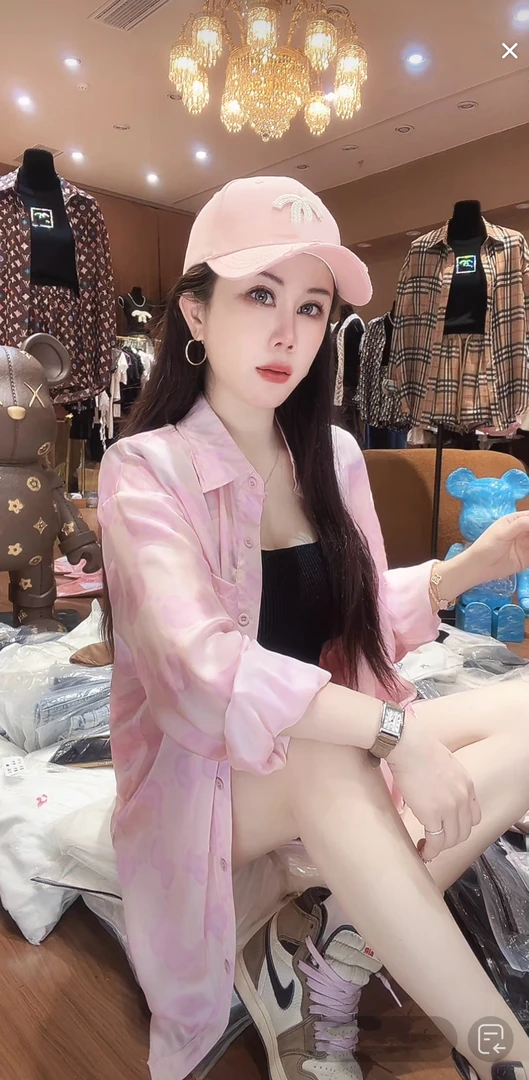 婷婷美美-定制高货双G防晒开衫➕短裤套装(8-163)