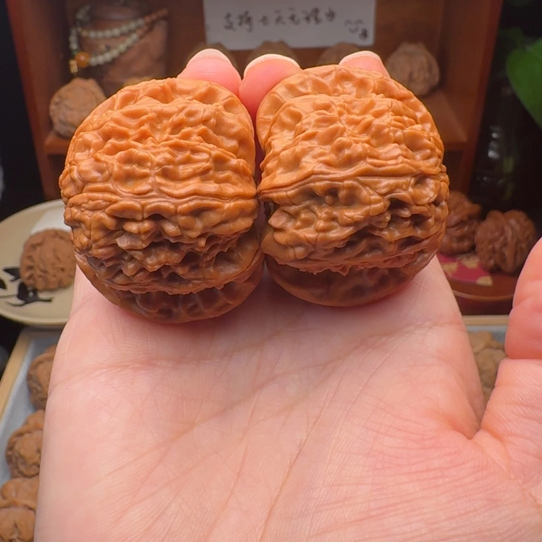 文玩核桃闪购白狮子98