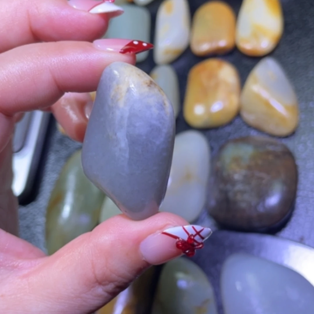 【闪购商品】颈饰未镶嵌和田玉