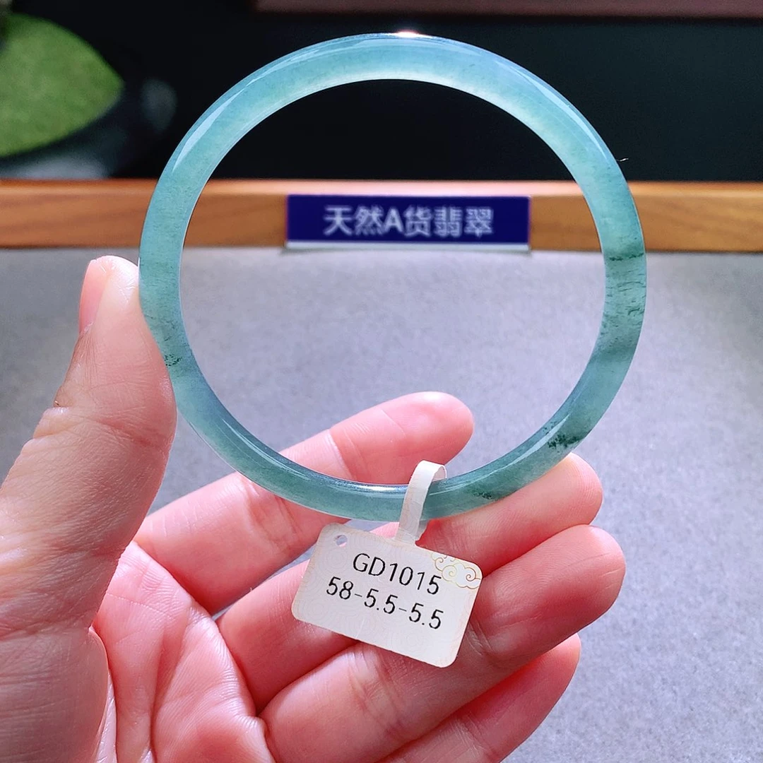 未镶嵌手镯翡翠天然翡翠手镯a货