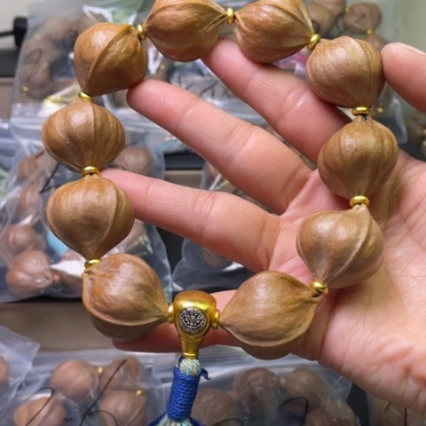 橄榄核手串/手链2.7四花400/10