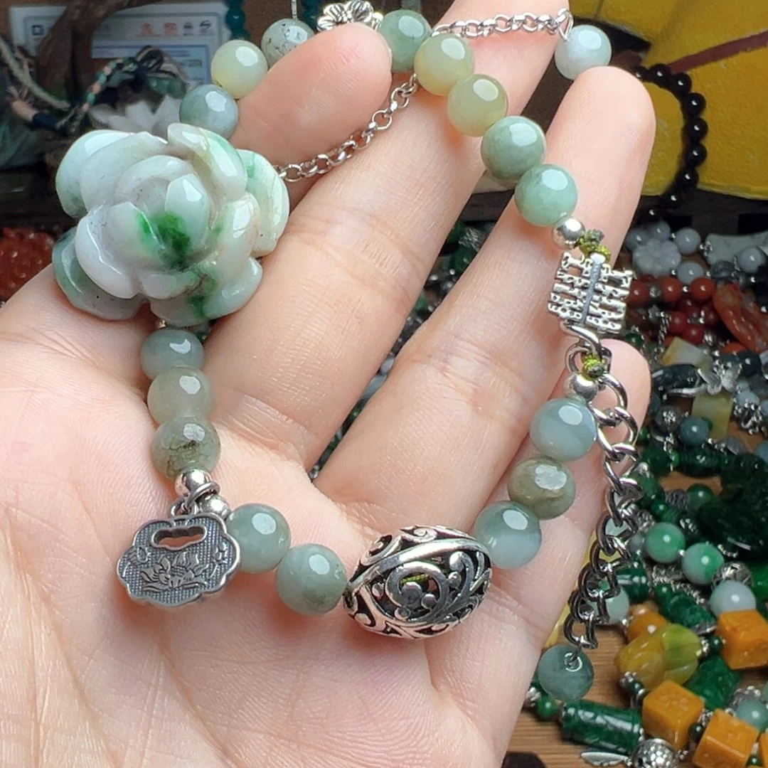 翡翠未镶嵌颈饰吊坠