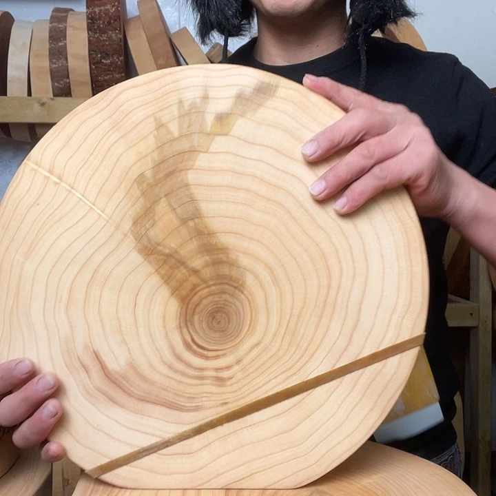 用***2木A银杏木菜板原木整切