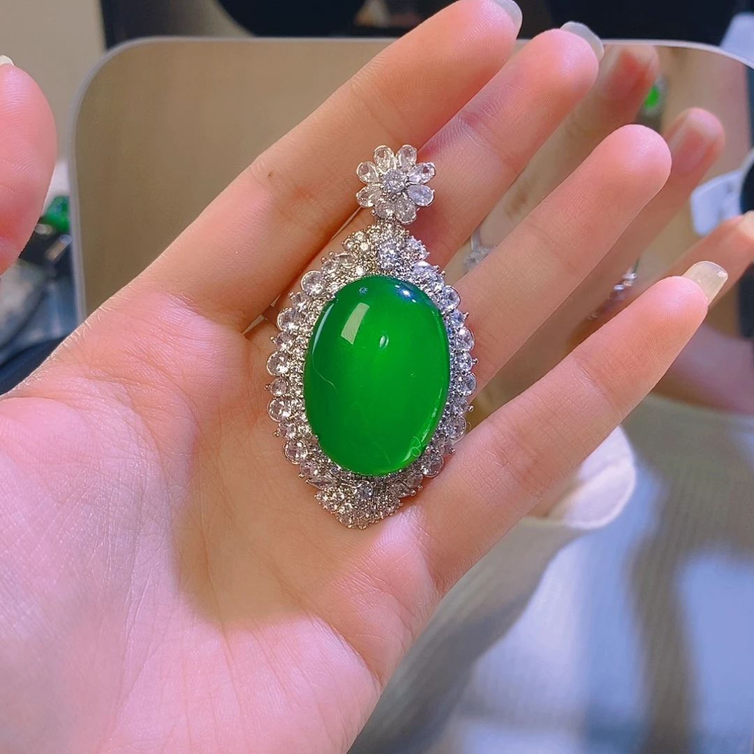 锆石铜合金白富美