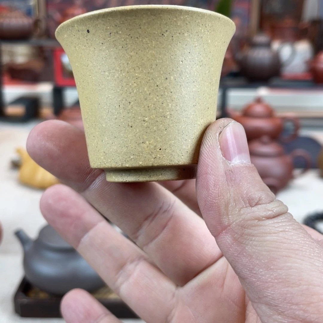 紫砂茶壶小**?新号开播，保原矿手工壶直播间