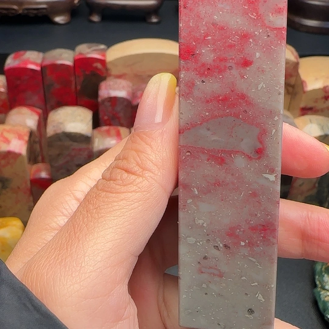 昌化石昌化鸡血石