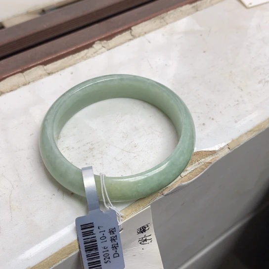 未镶嵌手镯翡翠翡翠手镯