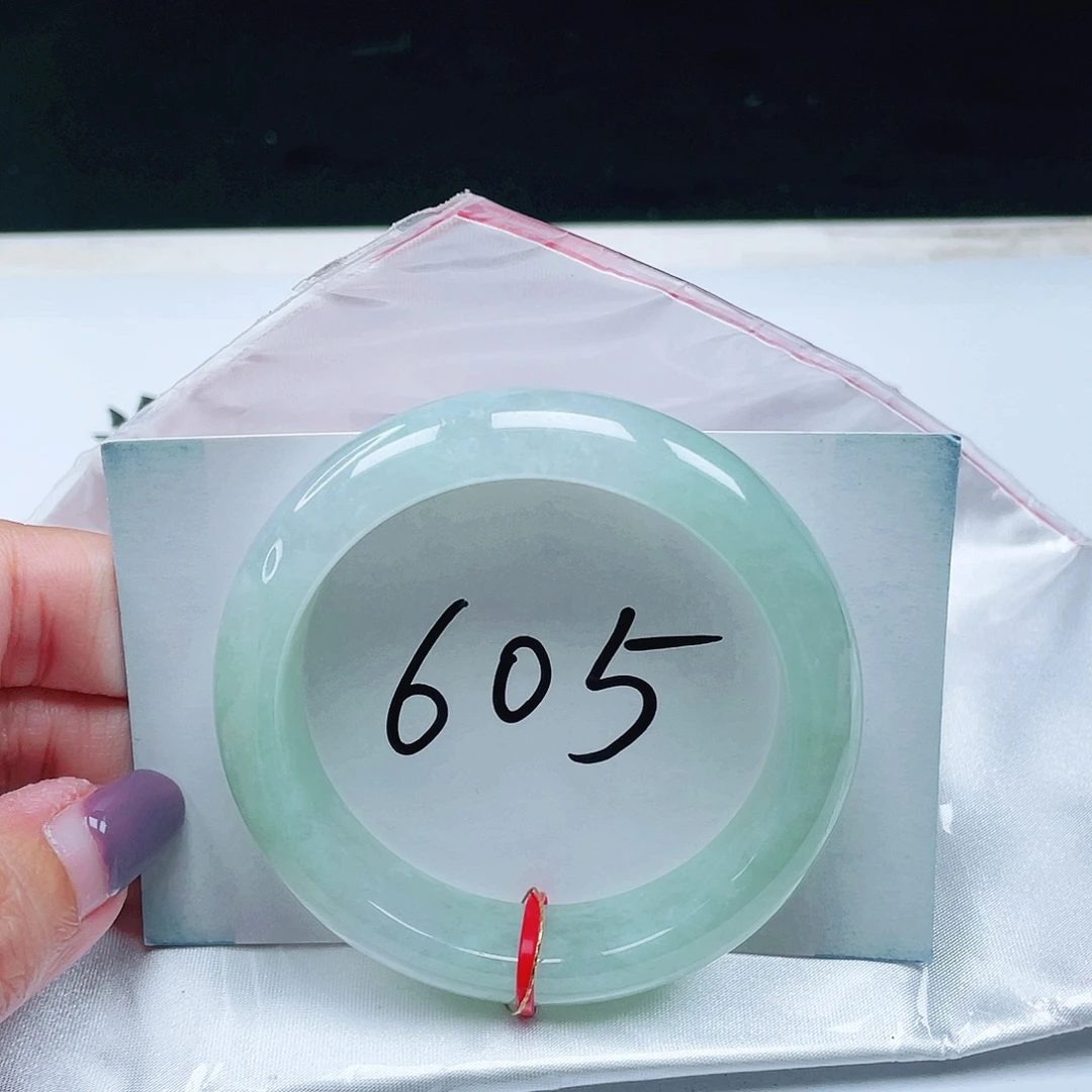 翡翠未镶嵌手镯缅甸翡翠52