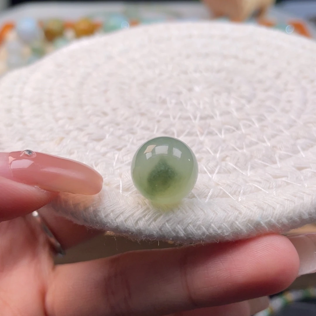 未镶嵌定制翡翠天然缅甸翡翠a货葡萄肉飘花13.8