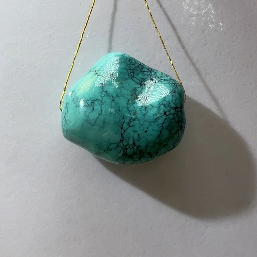 绿松石未镶嵌挂件