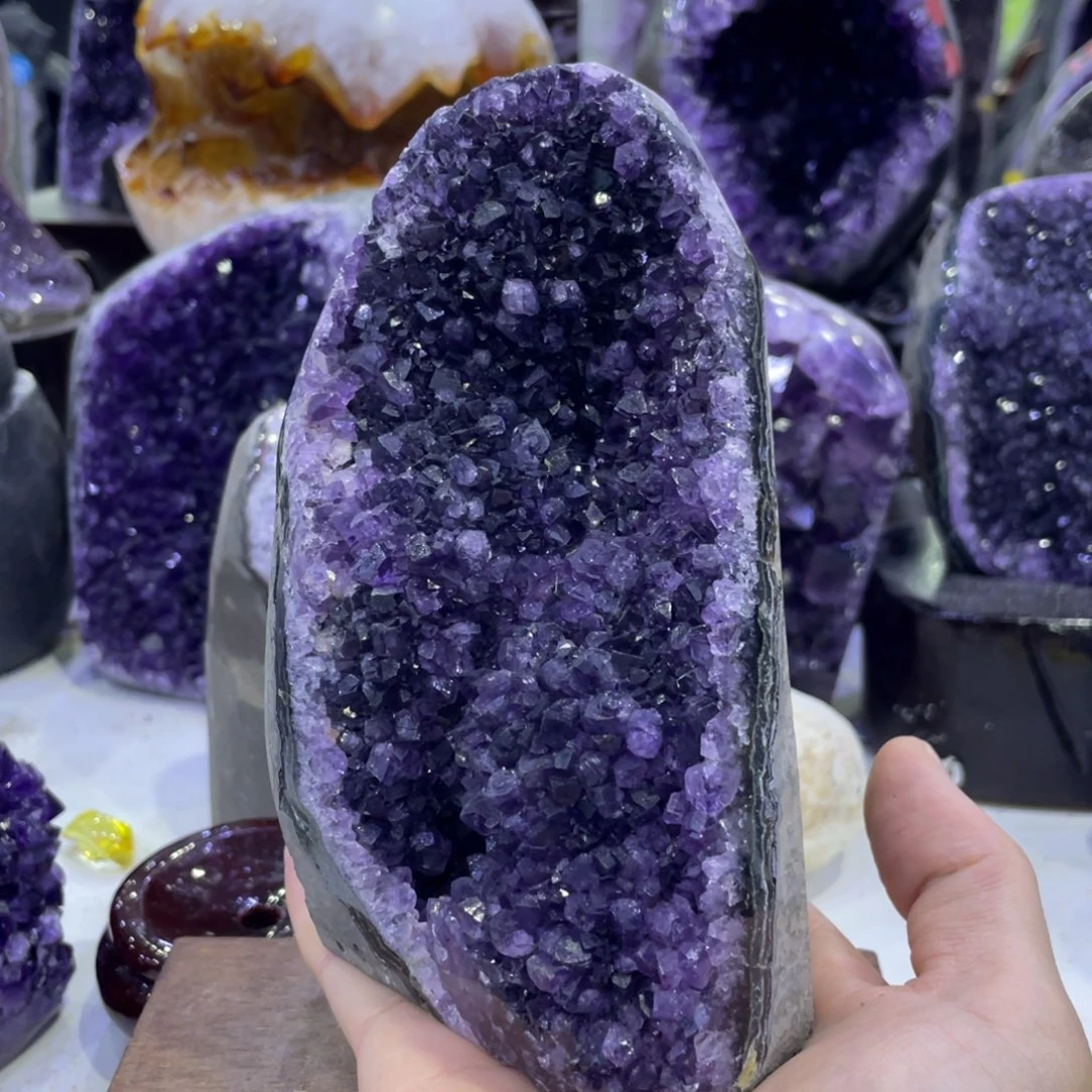 未镶嵌珠宝半成品水晶