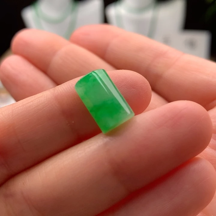 翡翠未镶嵌手串天然缅甸A货翡翠